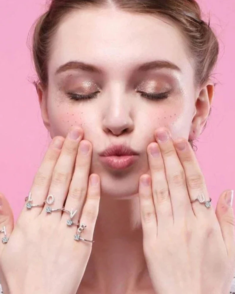 Bague ouverte en zircon avec initiales 2