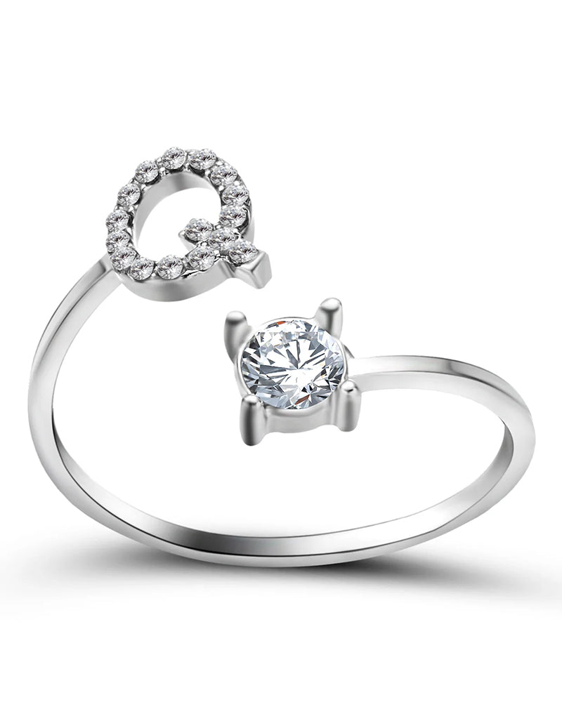 Bague ouverte en zircon avec initiales 37