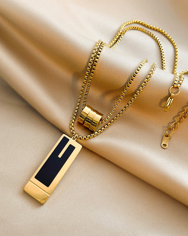 Collier double long en acier titane 1