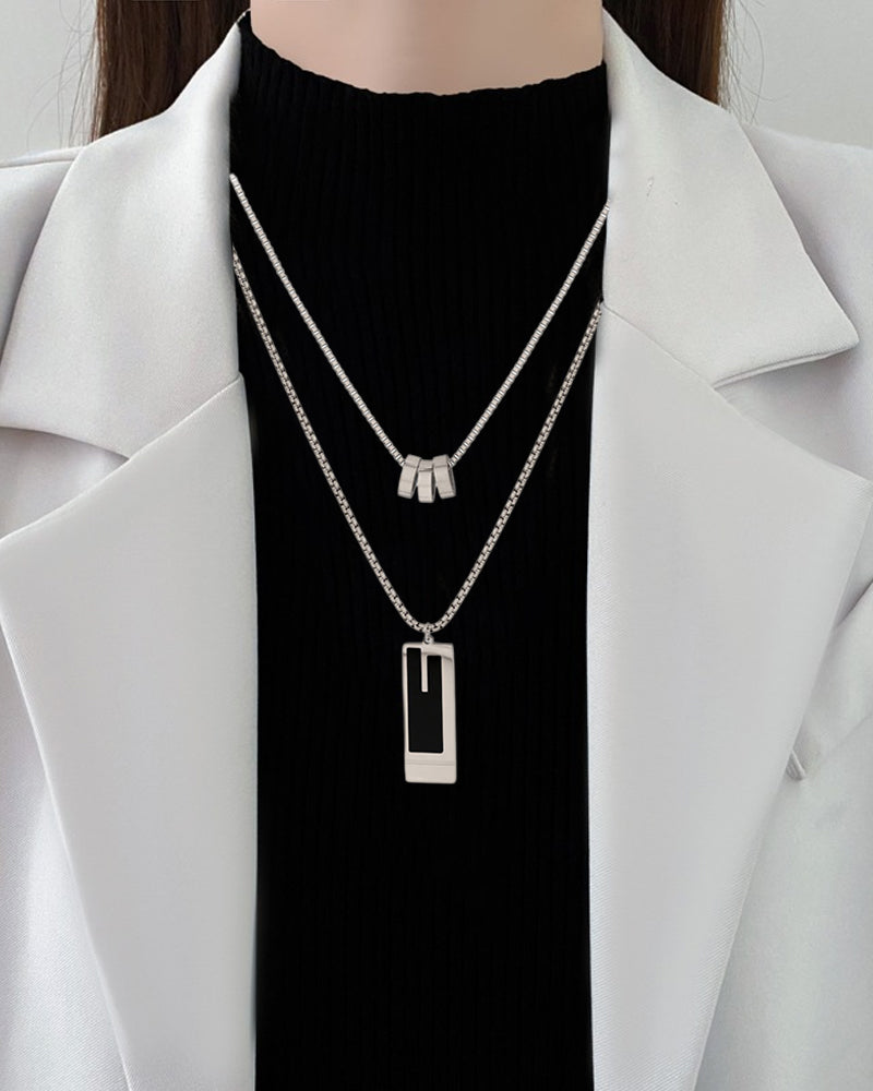 Collier double long en acier titane 5