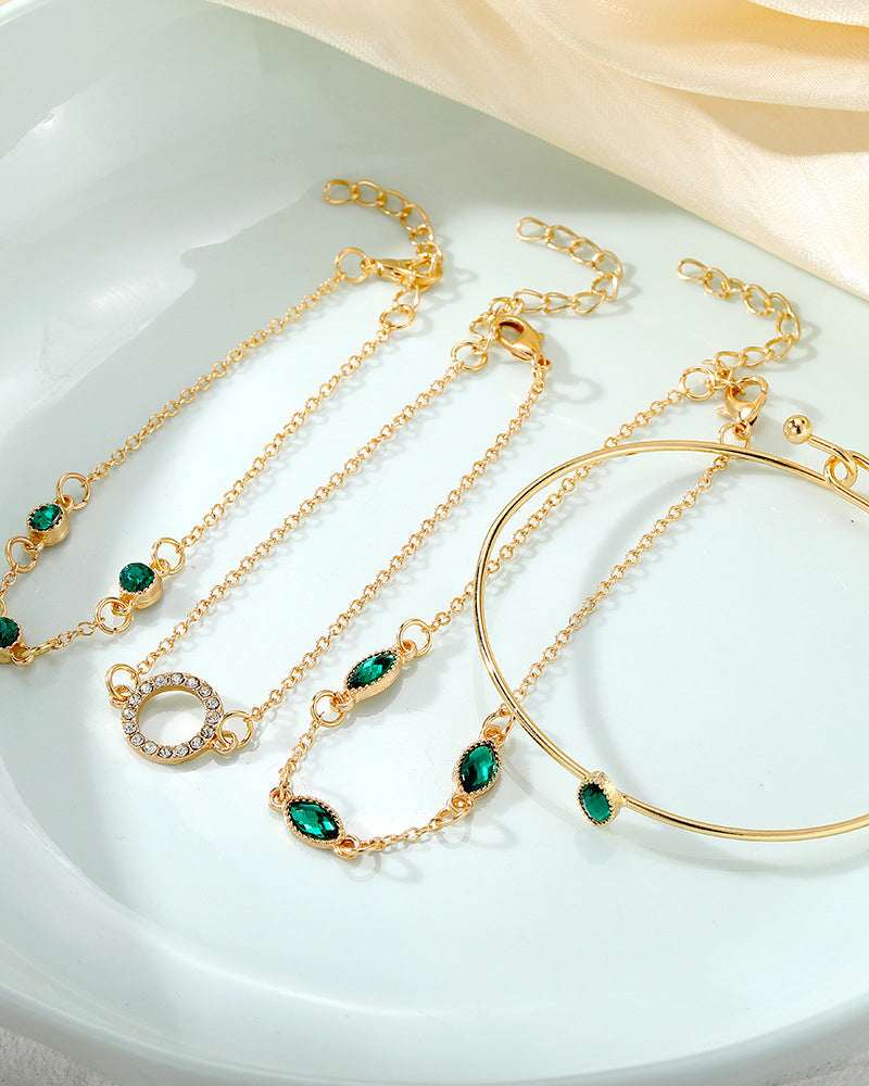 Ensemble de quatre bracelets en strass en forme de losange circulaire 7