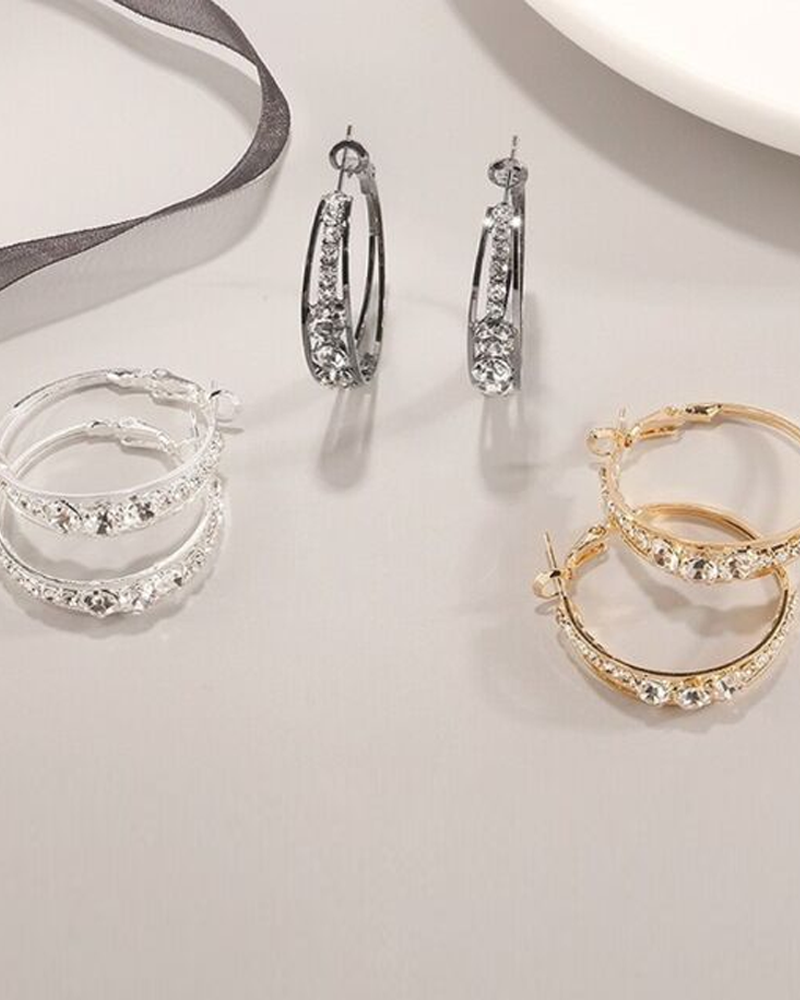 Grandes boucles d'oreilles créoles incrustées de strass 1